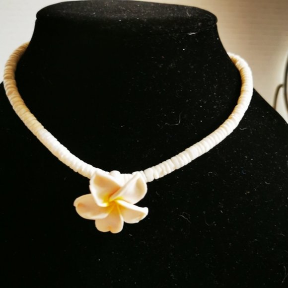 Puka Shell and Plumeria Flower Necklace - Picture 8 of 15
